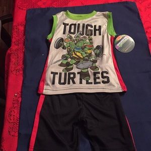 Nickelodeon  boys ninja turtles shorts set.